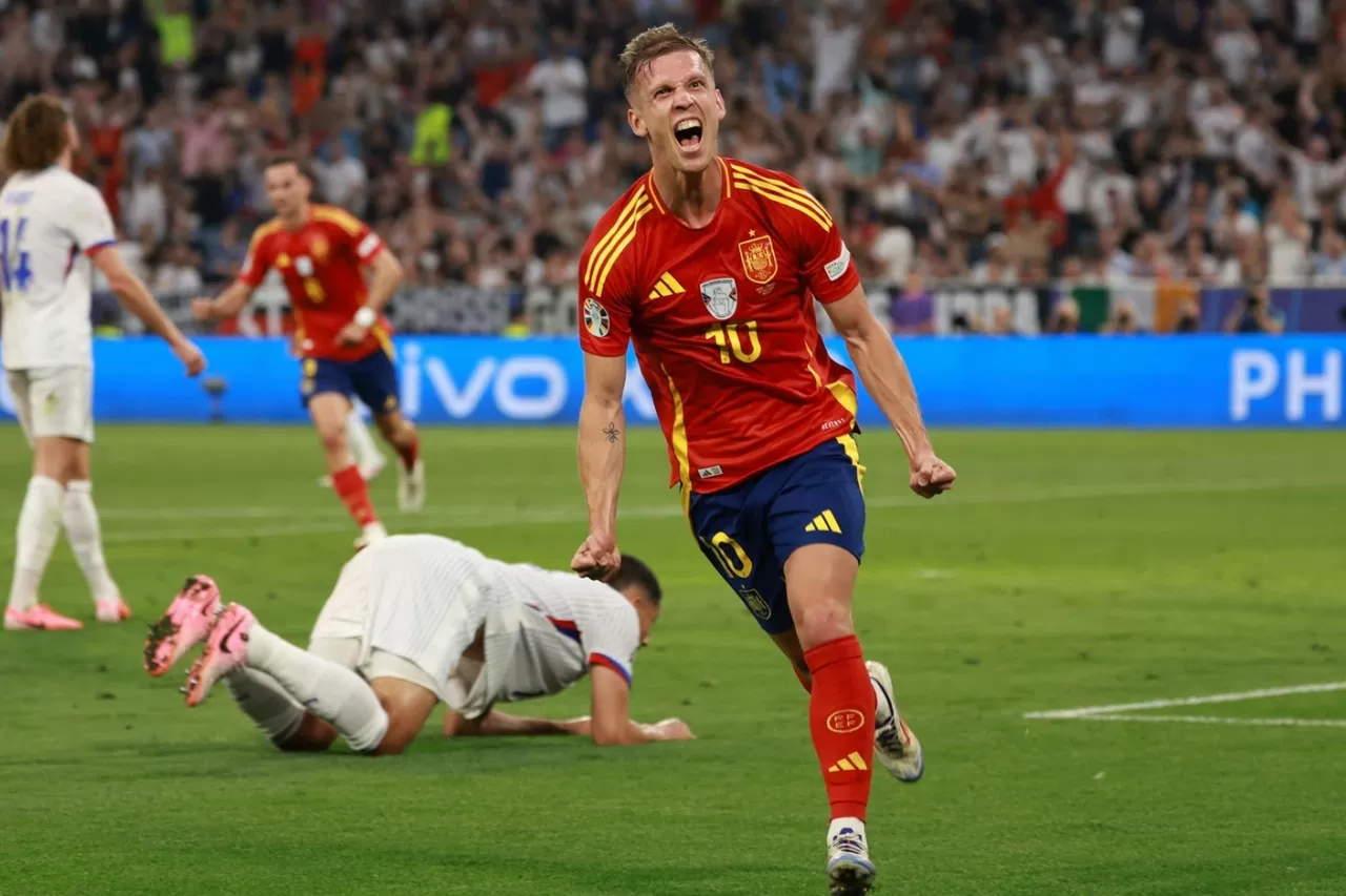 Lập kỳ tích, Olmo vươn lên dẫn đầu Vua phá lưới EURO 2024 Lập kỳ tích, Olmo vươn lên dẫn đầu Vua phá lưới EURO 2024
