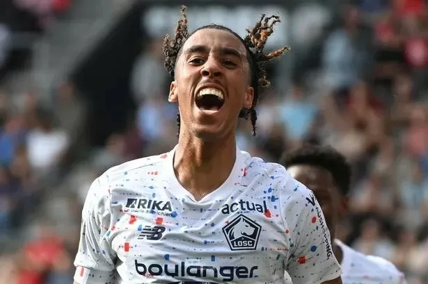 Chi 50 triệu Euro, MU tiến sát tân binh đầu tiên Chi 50 triệu Euro, MU tiến sát tân binh đầu tiên