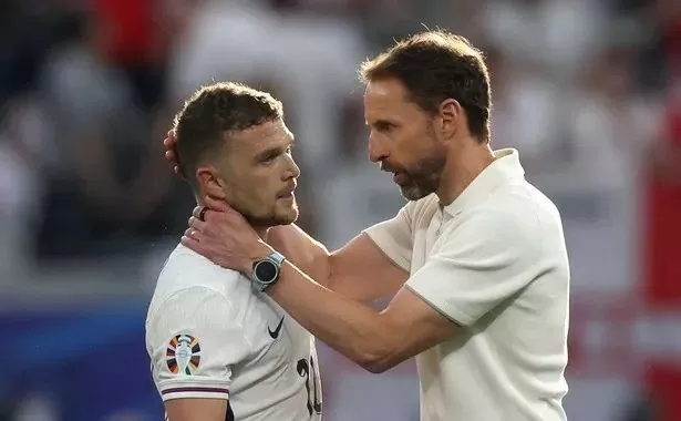 Trận Hà Lan vs Anh: Luke Shaw trở lại, HLV Southgate vẫn tin dùng Trippier? Trận Hà Lan vs Anh: Luke Shaw trở lại, HLV Southgate vẫn tin dùng Trippier?