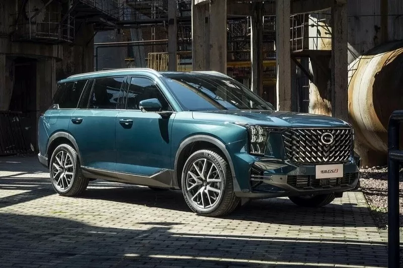 GAC GS8 có kích thước dài, rộng và cao lần lượt là 4.980mm, 1.950mm và 1.780mm GAC GS8 có kích thước dài, rộng và cao lần lượt là 4.980mm, 1.950mm và 1.780mm