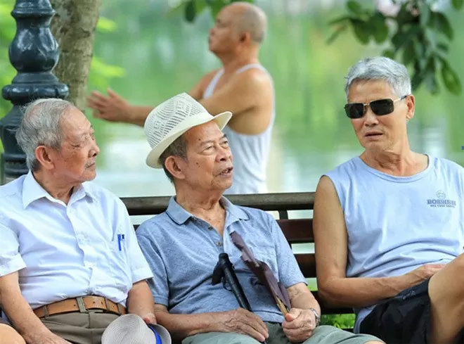 Ngày Dân số thế giới (11/7): Nỗi lo 'cơn bão' già hóa dân số Ngày Dân số thế giới (11/7): Nỗi lo 'cơn bão' già hóa dân số
