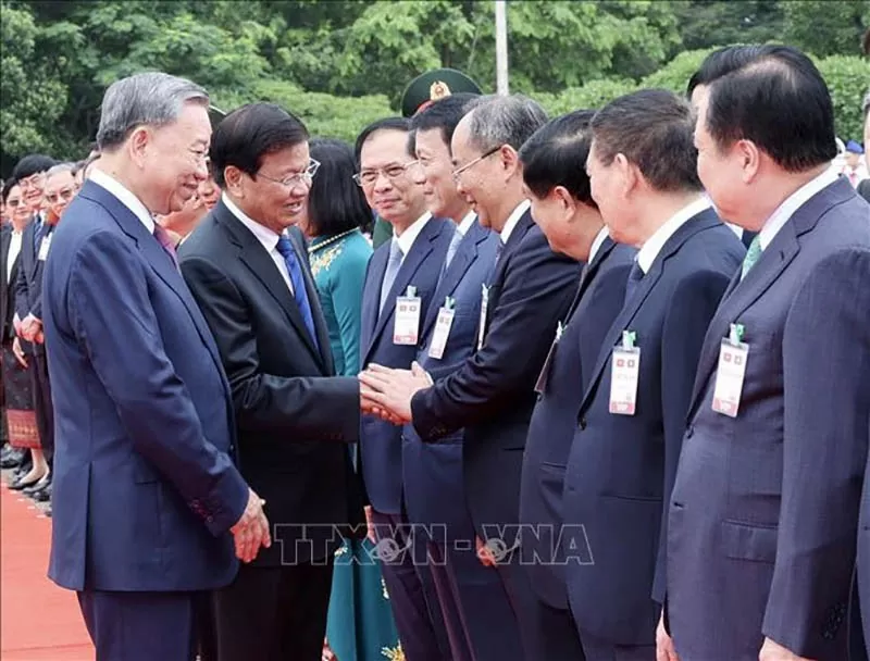 Lễ đón chính thức Chủ tịch nước Tô Lâm thăm cấp Nhà nước tới CHDCND Lào Lễ đón chính thức Chủ tịch nước Tô Lâm thăm cấp Nhà nước tới CHDCND Lào