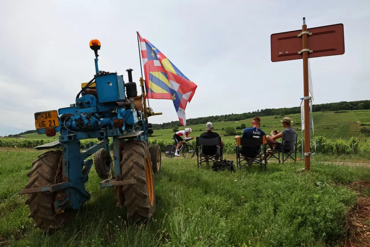 Những khung hình ấn tượng của giải đua xe đạp Tour de France Những khung hình ấn tượng của giải đua xe đạp Tour de France