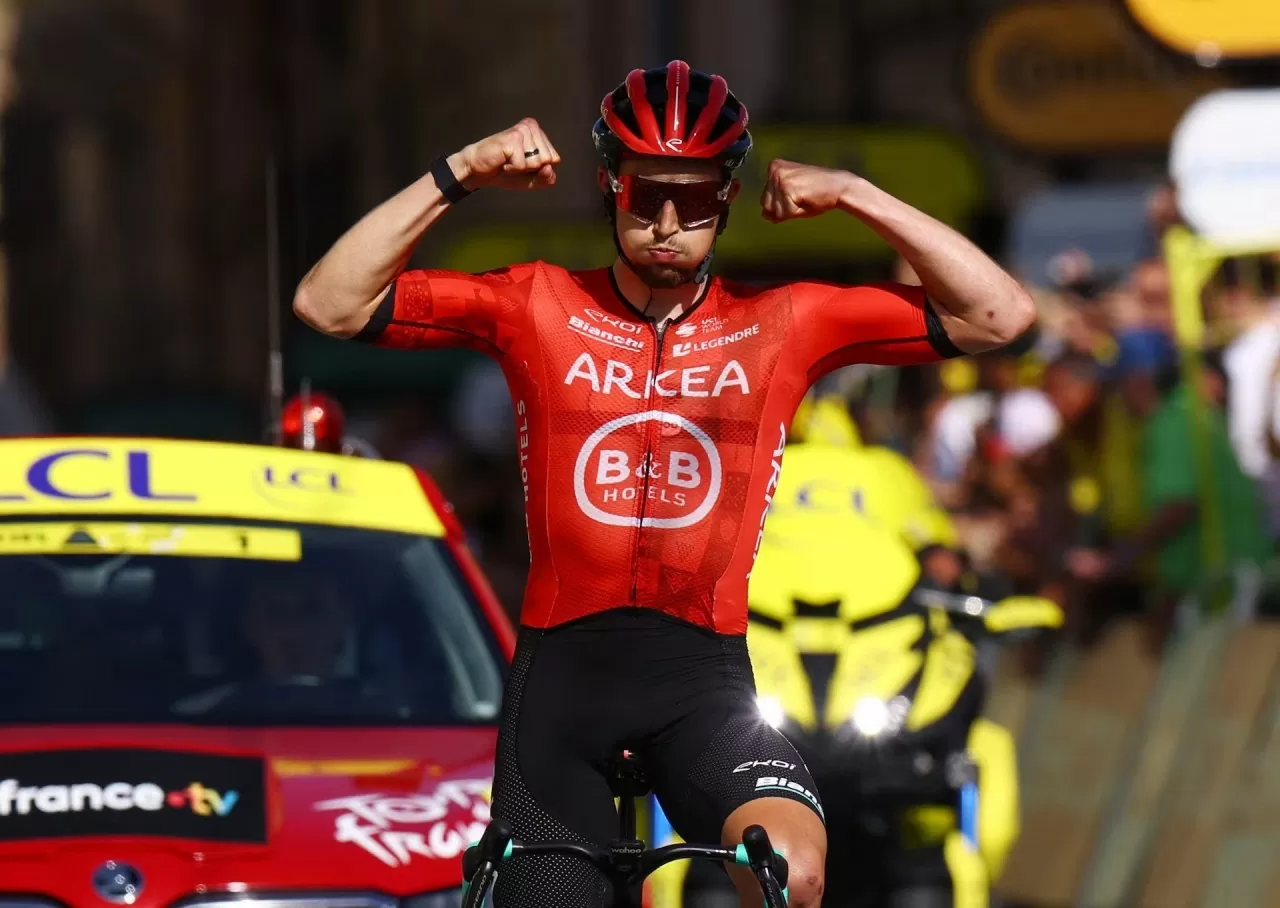 Những khung hình ấn tượng của giải đua xe đạp Tour de France Những khung hình ấn tượng của giải đua xe đạp Tour de France