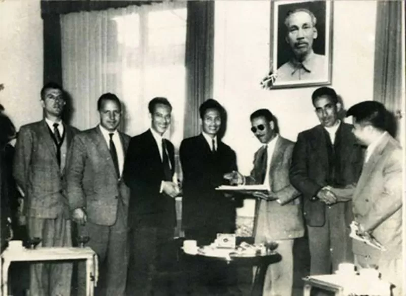 Triển làm hiện định Geneva về đình chỉ chiến sự ở Việt Nam và mốc son lịch sử của nền ngoại giao cách mạng Việt Nam Triển làm hiện định Geneva về đình chỉ chiến sự ở Việt Nam và mốc son lịch sử của nền ngoại giao cách mạng Việt Nam