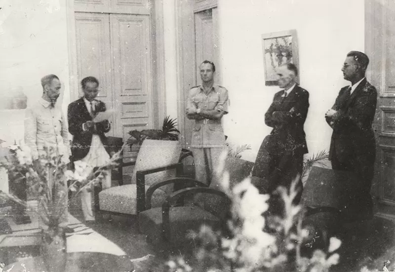 Triển làm hiện định Geneva về đình chỉ chiến sự ở Việt Nam và mốc son lịch sử của nền ngoại giao cách mạng Việt Nam Triển lãm Hiệp định Geneva về đình chỉ chiến sự ở Việt Nam - Mốc son lịch sử của nền ngoại giao cách mạng Việt Nam