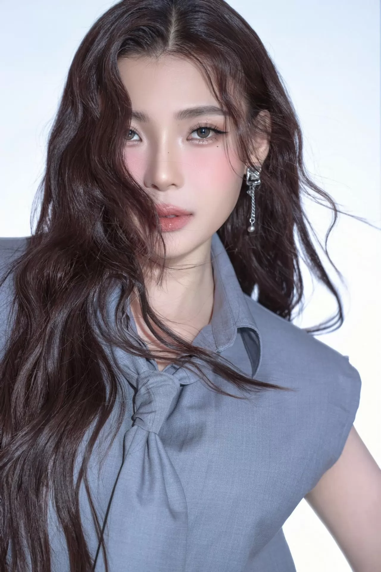 Diễn viên Thúy Diễm 'Trạm cứu hộ trái tim' Diễn viên Thúy Diễm 'Trạm cứu hộ trái tim'