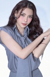 Diễn viên Thúy Diễm 'Trạm cứu hộ trái tim' đẹp mặn mà, cuốn hút