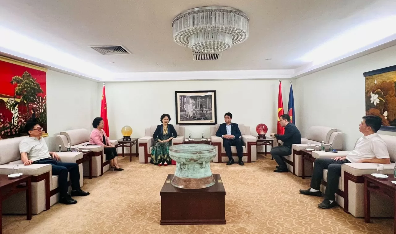 Tăng cường Ngoại giao kênh 2 để thúc đẩy giao lưu học thuật và cụ thể hoá các sáng kiến hợp tác kinh tế giữa Việt Nam và tỉnh Quảng Đông, Trung Quốc Tăng cường Ngoại giao kênh 2 để thúc đẩy giao lưu học thuật và cụ thể hoá các sáng kiến hợp tác kinh tế giữa Việt Nam và tỉnh Quảng Đông, Trung Quốc