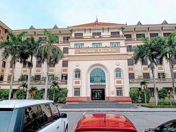 'Soi' điểm chuẩn ngành y dược cả nước trong 3 năm qua 'Soi' điểm chuẩn ngành y dược cả nước trong 3 năm qua