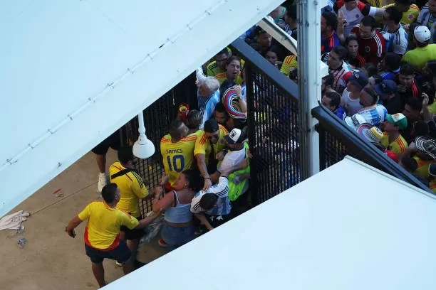 Sốc với cách CĐV vào sân xem chung kết Copa America 2024 Sốc với cách CĐV vào sân xem chung kết Copa America 2024