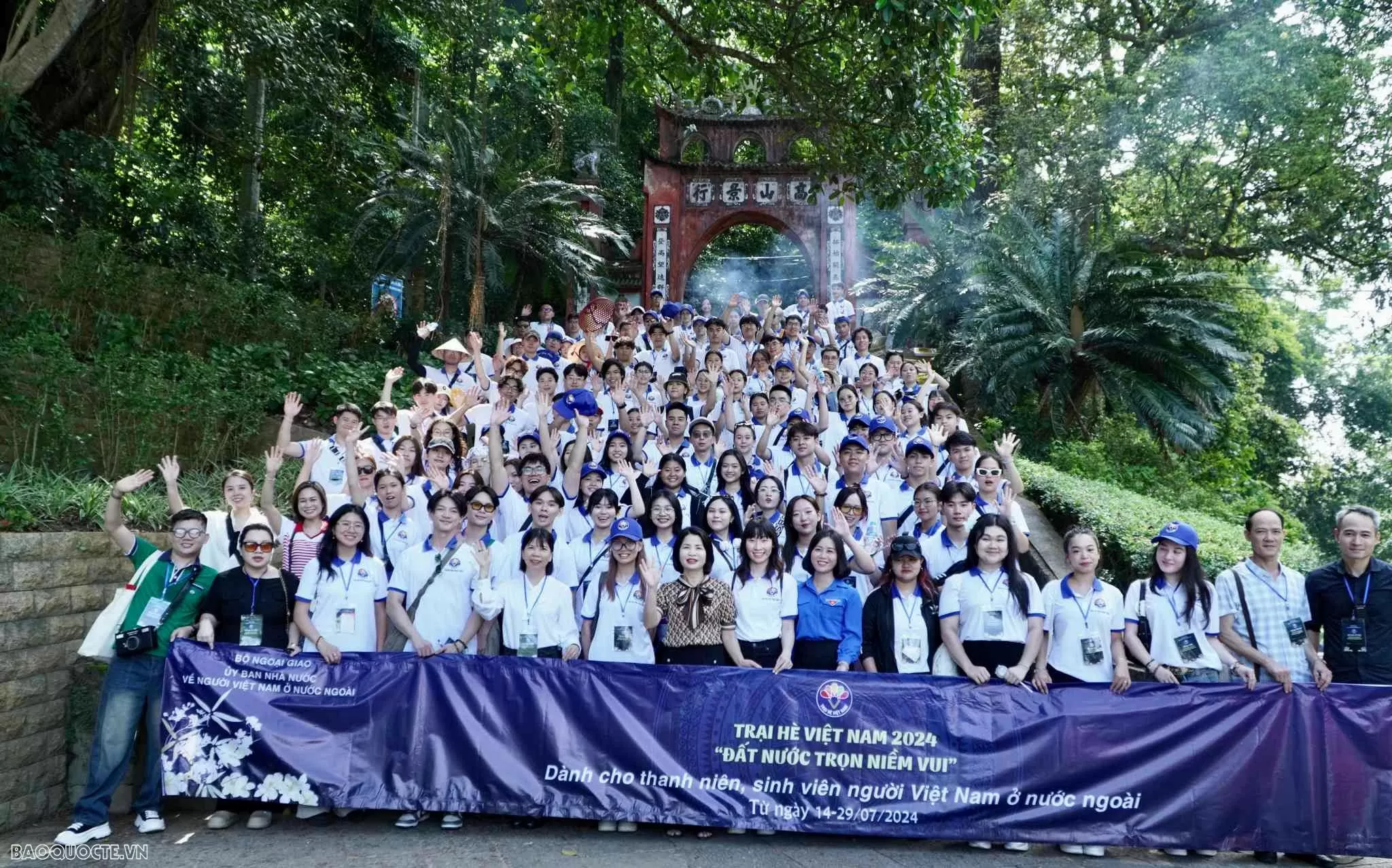 Trại Hè Việt Nam 2024: Thanh xuân đáng nhớ ở quê hương Trại Hè Việt Nam 2024: Thanh xuân đáng nhớ ở quê hương
