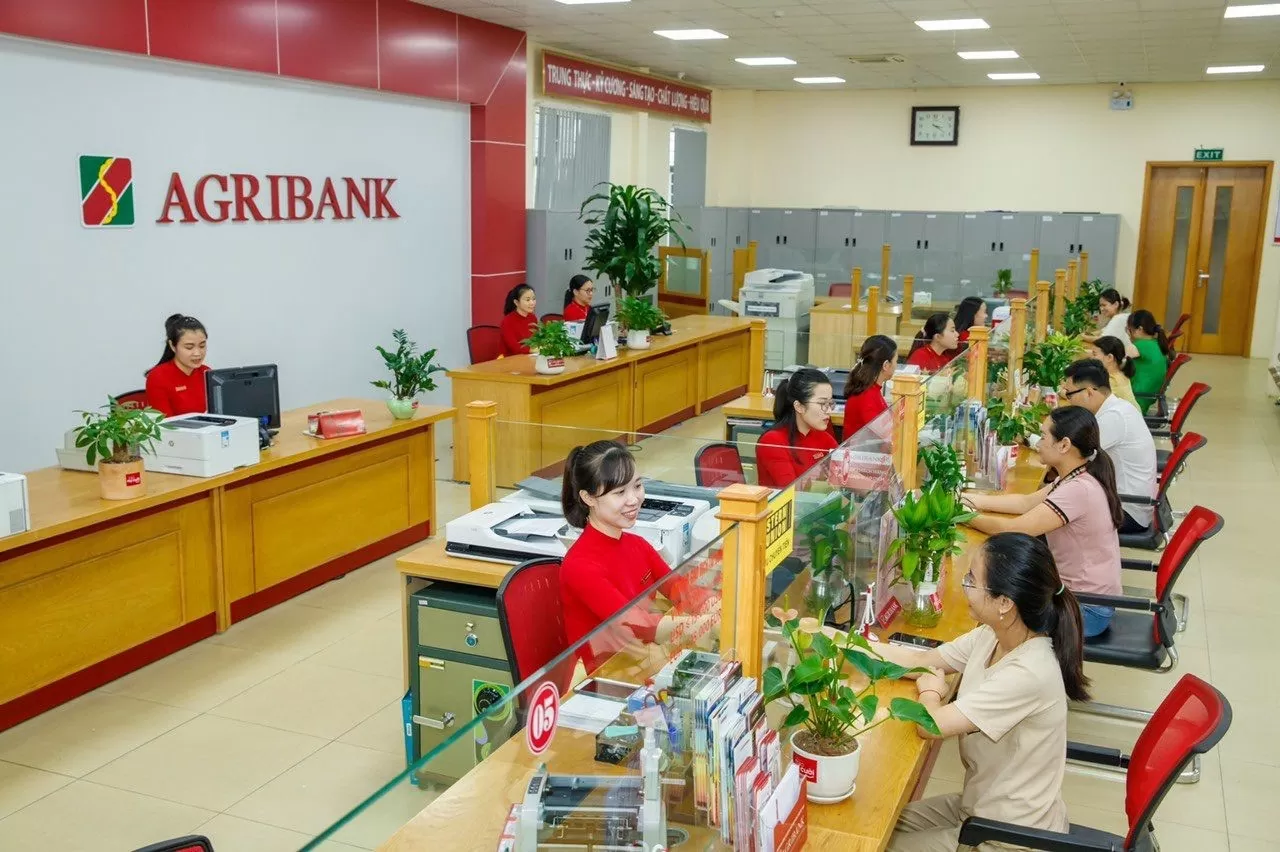 Agribank phát hành 10.000 tỷ đồng trái phiếu ra công chúng năm 2024 Agribank phát hành 10.000 tỷ đồng trái phiếu ra công chúng năm 2024
