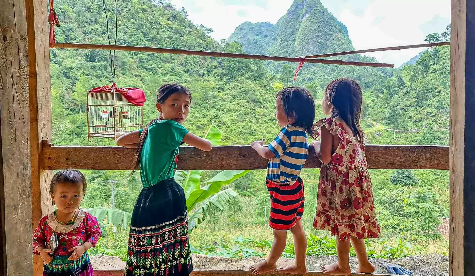 Việt Nam nỗ lực triển khai các khuyến nghị của Ủy ban Công ước CERD nhằm bảo đảm quyền của người dân tộc thiểu số Việt Nam nỗ lực triển khai các khuyến nghị của Ủy ban Công ước CERD nhằm bảo đảm quyền của người dân tộc thiểu số