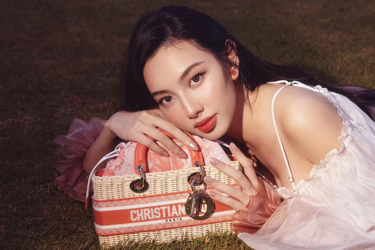 Hoa hậu Nguyễn Thúc Thùy Tiên Hoa hậu Nguyễn Thúc Thùy Tiên