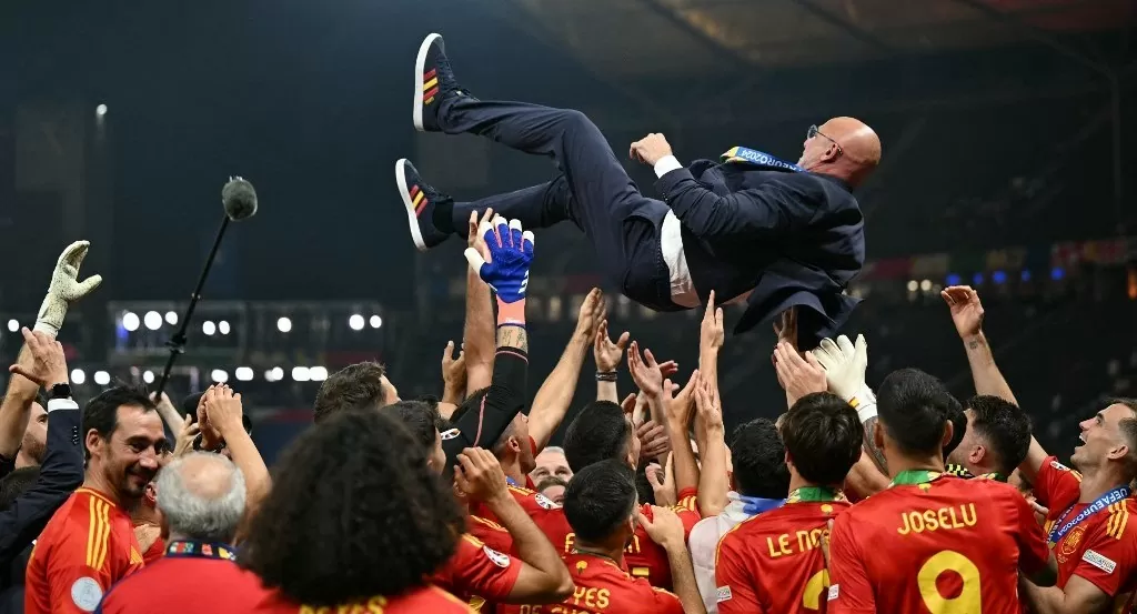 HLV Luis Fuente có thể rời tuyển Tây Ban Nha sau chức vô địch EURO 2024 HLV Luis Fuente có thể rời tuyển Tây Ban Nha sau chức vô địch EURO 2024