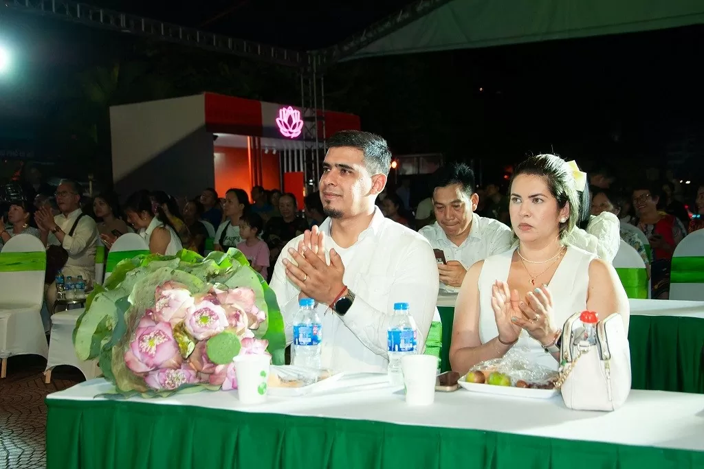 Tăng cường quan hệ hữu nghị, giao lưu văn hóa giữa Việt Nam và Venezuela Tăng cường quan hệ hữu nghị, giao lưu văn hóa giữa Việt Nam và Venezuela