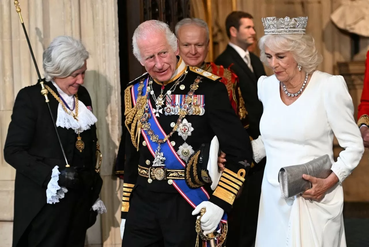 Vua Charles III và Hoàng hậu Camilla dự khai mạc Quốc hội Anh Vua Charles III và Hoàng hậu Camilla dự khai mạc Quốc hội Anh