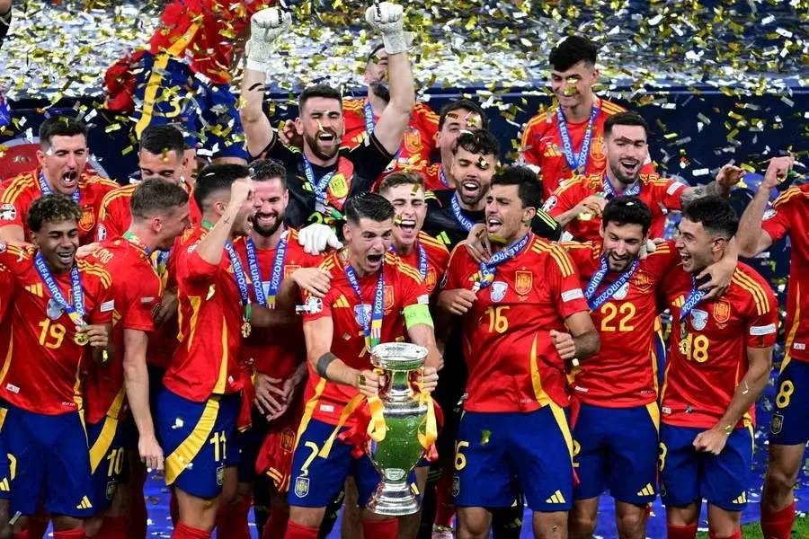 BXH FIFA tháng 7/2024: Đội Tây Ban Nha nhảy vọt, vượt Anh, Bỉ, Brazil; tuyển Việt Nam tăng 1 bậc BXH FIFA tháng 7/2024: Đội Tây Ban Nha nhảy vọt, vượt Anh, Bỉ, Brazil; tuyển Việt Nam tăng 1 bậc