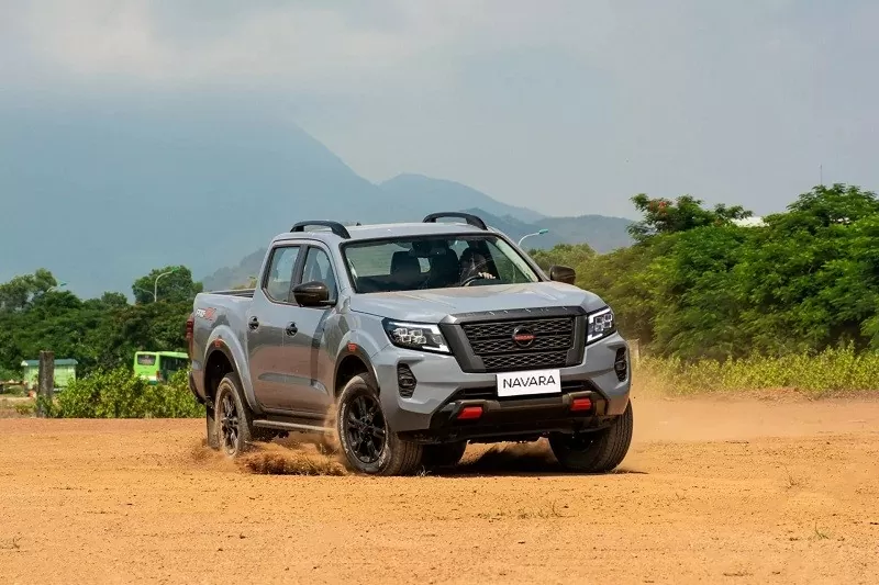 Giá xe Nissan Navara 2024 chỉ từ 658 triệu đồng. Giá xe Nissan Navara 2024 chỉ từ 658 triệu đồng.
