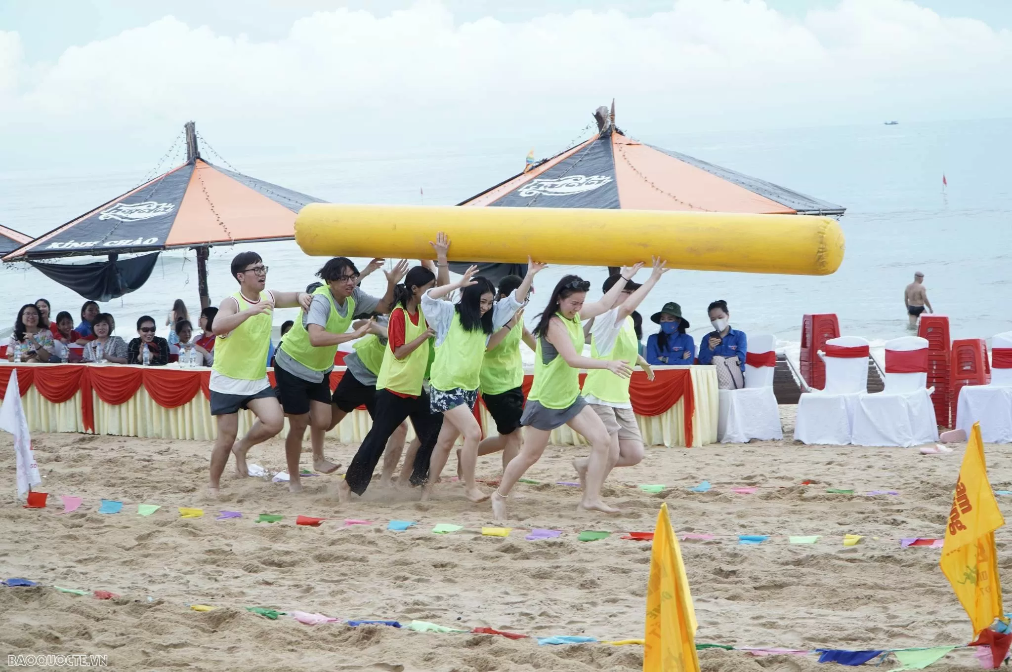 Trại hè Việt Nam 2024: Hoạt động ý nghĩa của đoàn thanh niên kiều bào tại Hà Tĩnh