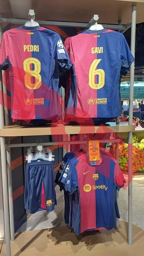 Barcelona ra mắt trang phục thi đấu mùa giải 2024/25, Lamine Yamal nổi bật nhất Barcelona ra mắt trang phục thi đấu mới, Lamine Yamal nổi bật nhất