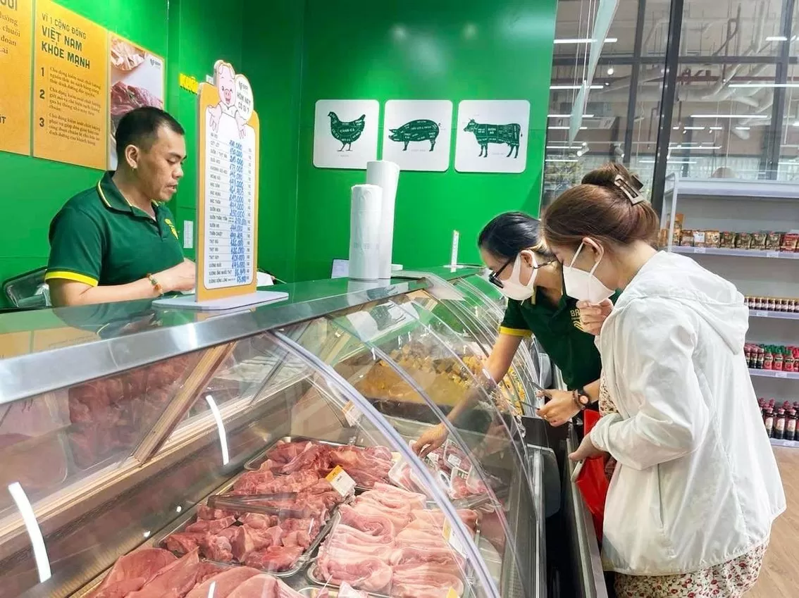 Giá heo hơi hôm nay 19/7: giảm 1000 đồng; Giá thịt heo nhập khẩu giảm, liệu người tiêu dùng có mặt mà? Giá heo hơi hôm nay 19/7: giảm 1000 đồng; Giá thịt heo nhập khẩu giảm, liệu người tiêu dùng có mặt mà?