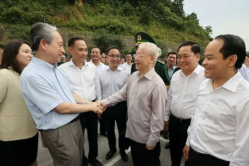 Đại sứ Hùng Ba: 'Sẽ mãi mãi không quên' người bạn chân thành của Trung Quốc - Tổng Bí thư Nguyễn Phú Trọng Đại sứ Hùng Ba: 'Sẽ mãi mãi không quên' người bạn chân thành của Trung Quốc - Tổng Bí thư Nguyễn Phú Trọng