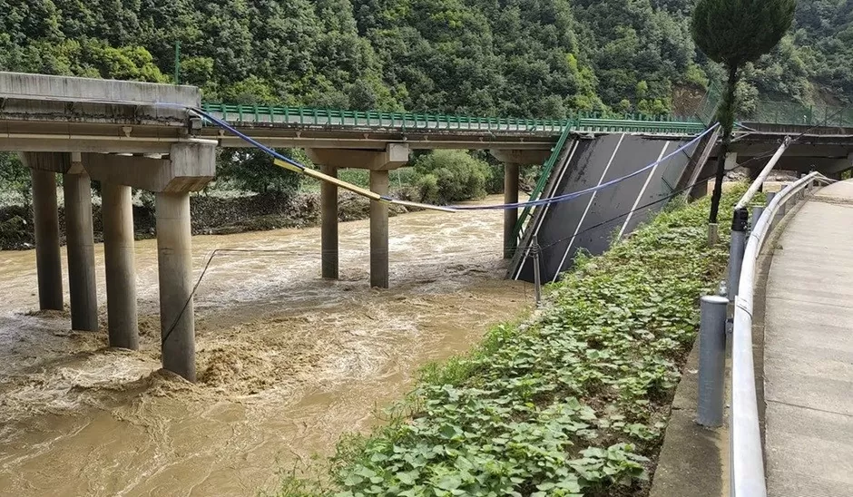 mưa lớn mưa lớn