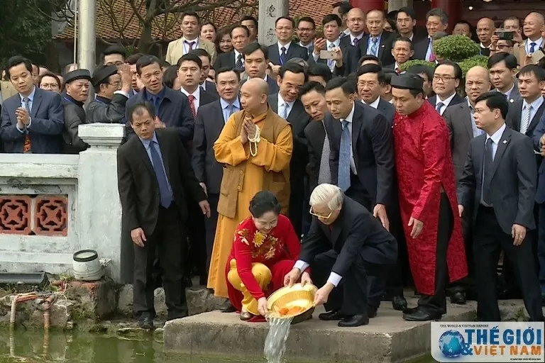 Kiều bào rưng rưng nhớ lại những kỷ niệm với Tổng Bí thư Nguyễn Phú Trọng Kiều bào rưng rưng nhớ lại những kỷ niệm với Tổng Bí thư Nguyễn Phú Trọng