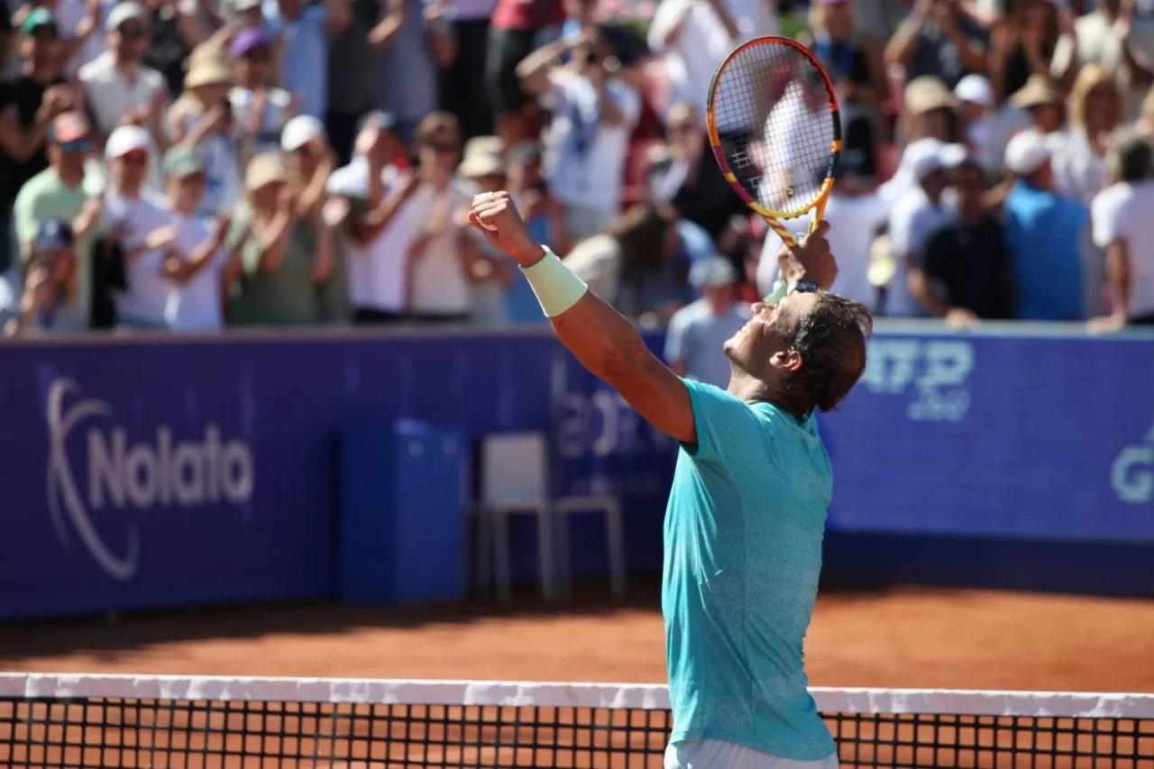 Rafael Nadal vượt qua Duje Ajdukovic và giành quyền vào chung kết Nordea Open 2024. (Nguồn: english.aawsat) Rafael Nadal vượt qua Duje Ajdukovic và giành quyền vào chung kết Nordea Open 2024. (Nguồn: english.aawsat)