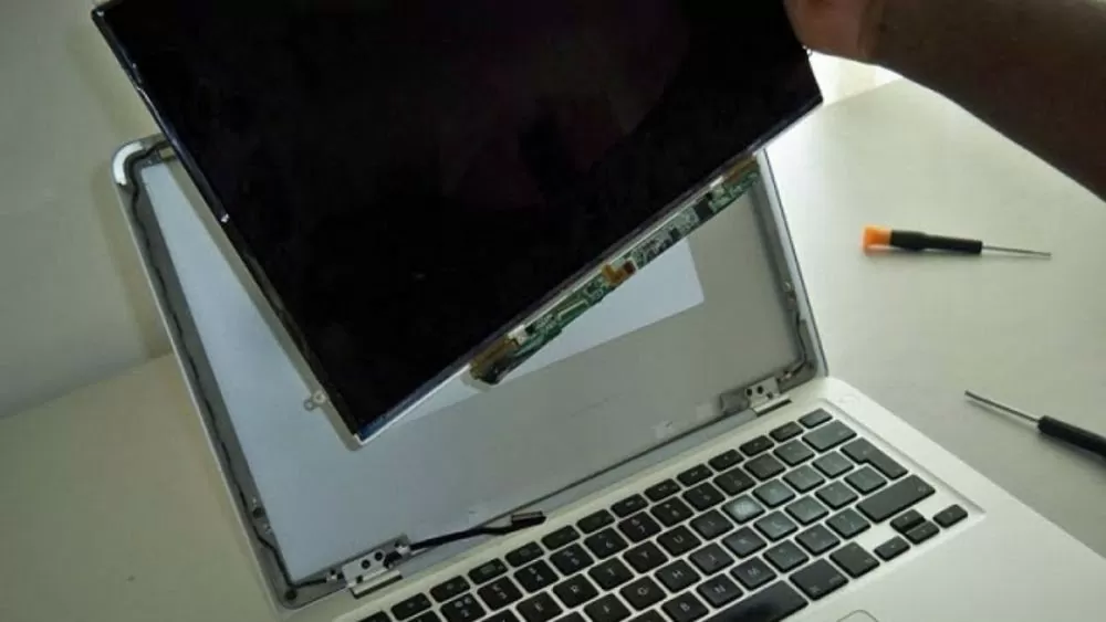 Hướng dẫn cách sửa lỗi màn hình MacBook Pro 2017 đơn giản nhất Hướng dẫn cách sửa lỗi màn hình MacBook Pro 2017 đơn giản nhất