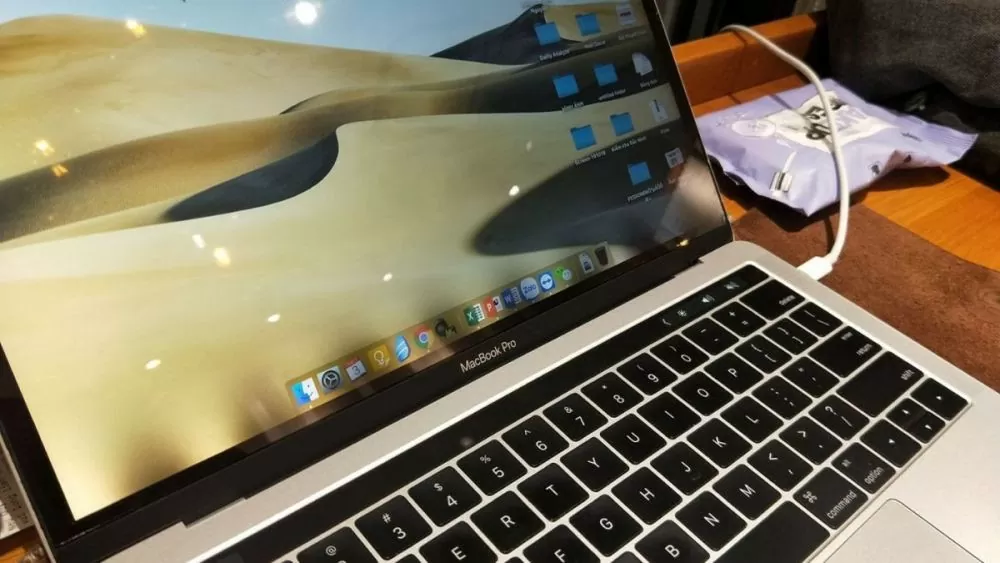 Hướng dẫn cách sửa lỗi màn hình MacBook Pro 2017 đơn giản nhất Hướng dẫn cách sửa lỗi màn hình MacBook Pro 2017 đơn giản nhất