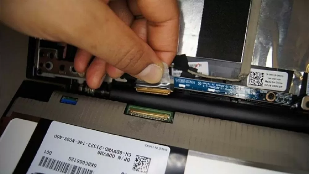 Hướng dẫn cách sửa lỗi màn hình MacBook Pro 2017 đơn giản nhất Hướng dẫn cách sửa lỗi màn hình MacBook Pro 2017 đơn giản nhất