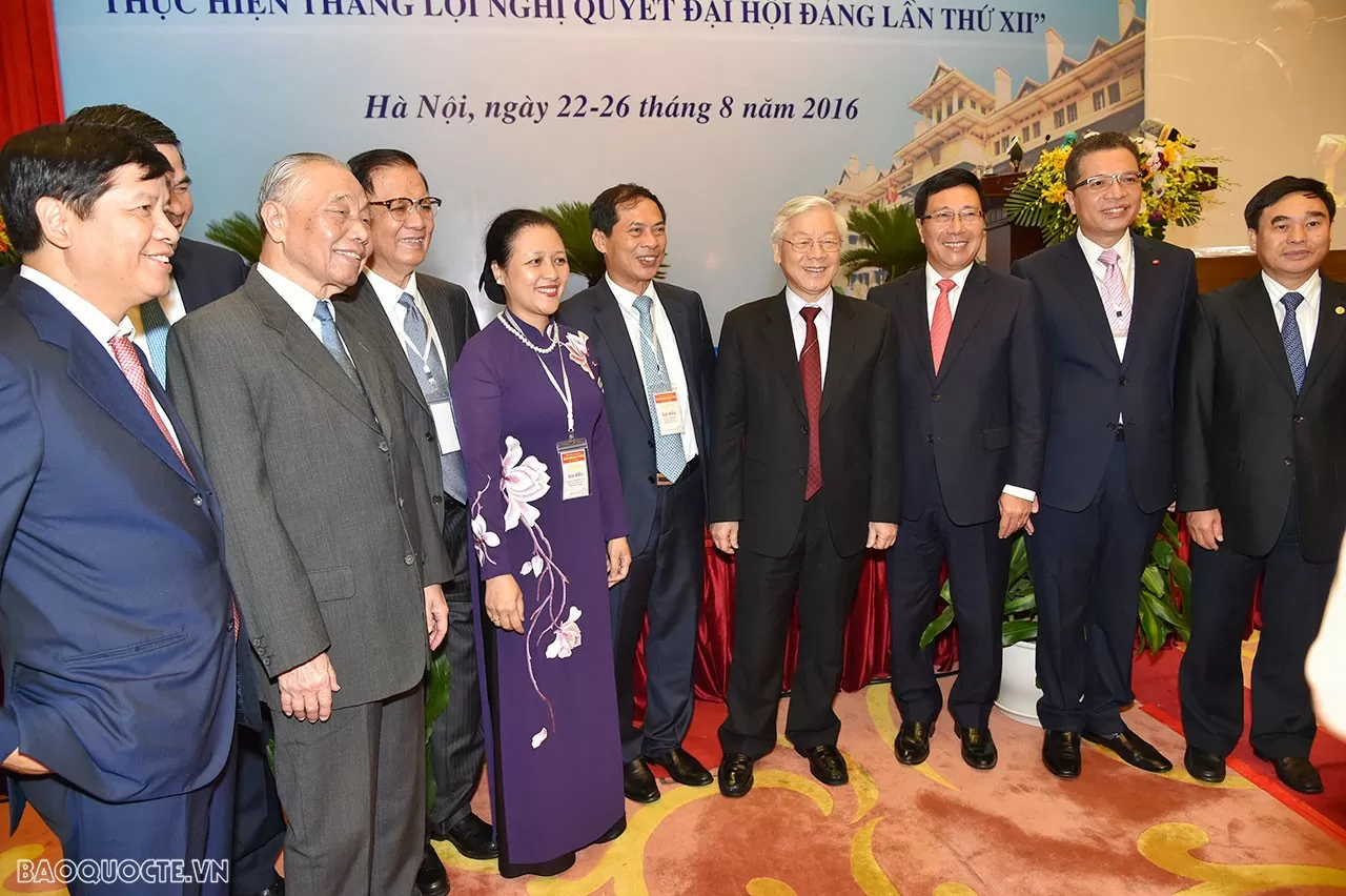 Những hình ảnh của Tổng Bí thư Nguyễn Phú Trọng tại các kỳ Hội nghị Ngoại giao Những hình ảnh của Tổng Bí thư Nguyễn Phú Trọng tại các kỳ Hội nghị Ngoại giao