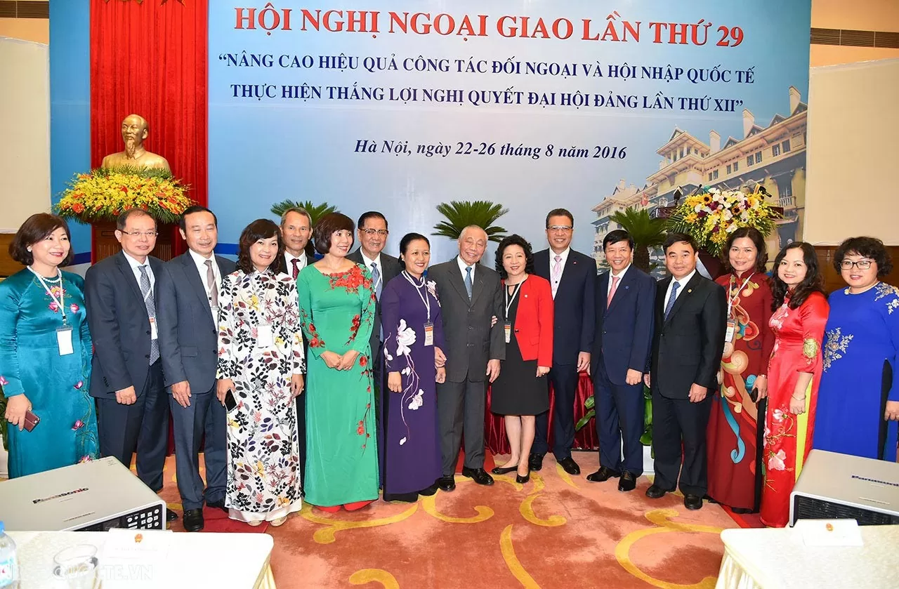 Những hình ảnh của Tổng Bí thư Nguyễn Phú Trọng tại các kỳ Hội nghị Ngoại giao Những hình ảnh của Tổng Bí thư Nguyễn Phú Trọng tại các kỳ Hội nghị Ngoại giao