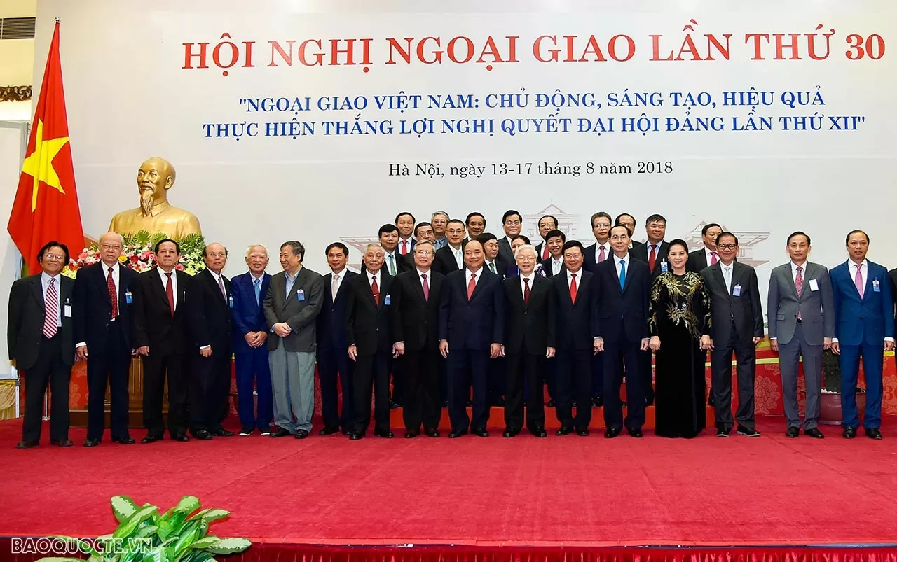 Những hình ảnh của Tổng Bí thư Nguyễn Phú Trọng tại các kỳ Hội nghị Ngoại giao Những hình ảnh của Tổng Bí thư Nguyễn Phú Trọng tại các kỳ Hội nghị Ngoại giao