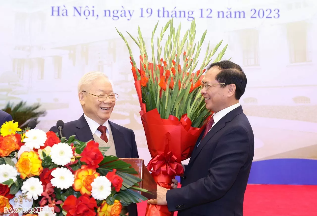 Những hình ảnh của Tổng Bí thư Nguyễn Phú Trọng tại các kỳ Hội nghị Ngoại giao Những hình ảnh của Tổng Bí thư Nguyễn Phú Trọng tại các kỳ Hội nghị Ngoại giao