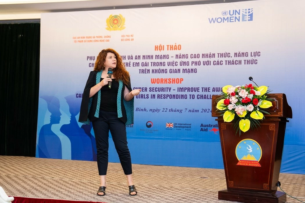 Ứng phó với các mối đe dọa trên không gian mạng đối với phụ nữ và trẻ em gái Ứng phó với các mối đe dọa trên không gian mạng đối với phụ nữ và trẻ em gái