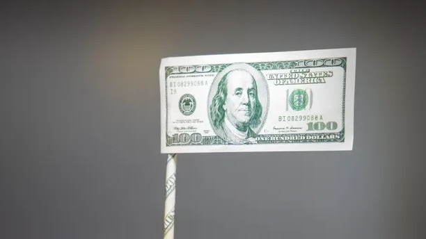 van de ong trump dau dau thay doi cuoc choi tien te toan cau tong thong my co lieu mot phen