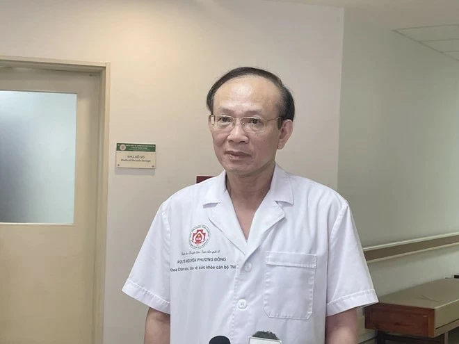 Đại tá Nguyễn Phương Đông – Nguyên Chủ nhiệm Khoa Bảo vệ, chăm sóc sức khoẻ cán bộ Trung ương (Bác sỹ trực tiếp điều trị cho Tổng Bí Thư). (Ảnh: PV/Vietnam+) Đại tá Nguyễn Phương Đông – Nguyên Chủ nhiệm Khoa Bảo vệ, chăm sóc sức khoẻ cán bộ Trung ương (Bác sỹ trực tiếp điều trị cho Tổng Bí Thư). (Ảnh: PV/Vietnam+)