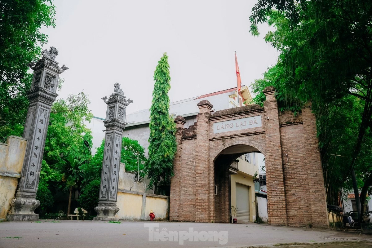 Ghé thăm cụm di tích kiến trúc tại làng cổ Lại Đà, quê hương của Tổng Bí thư Nguyễn Phú Trọng Ghé thăm cụm di tích kiến trúc tại làng cổ Lại Đà, quê hương của Tổng Bí thư Nguyễn Phú Trọng