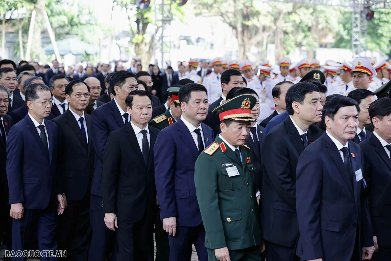 Trực tiếp: Toàn cảnh Lễ viếng Tổng Bí thư Nguyễn Phú Trọng sáng ngày 25/7 Trực tiếp: Toàn cảnh Lễ viếng Tổng Bí thư Nguyễn Phú Trọng sáng ngày 25/7