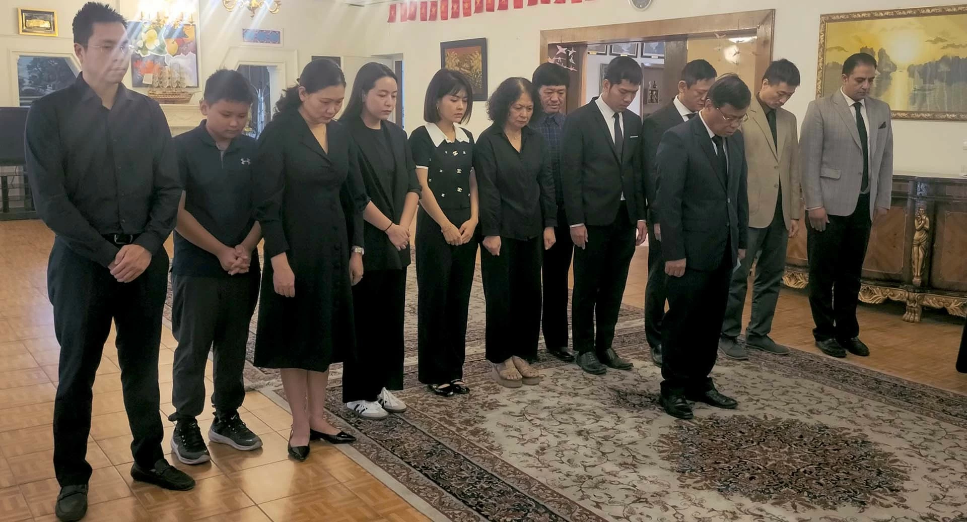 Đại sứ quán Việt Nam tại Iran tổ chức Lễ viếng Tổng Bí thư Nguyễn Phú Trọng Đại sứ quán Việt Nam tại Iran tổ chức Lễ viếng Tổng Bí thư Nguyễn Phú Trọng