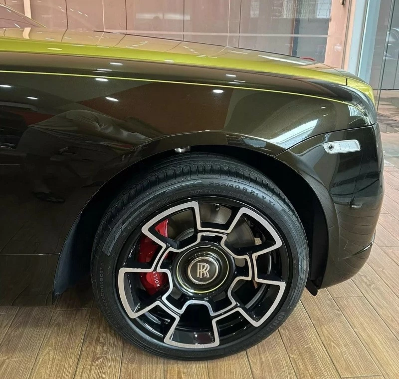 Rolls-Royce Wraith Black Badge ADM Sportive 'độc nhất thế giới' xuất hiện tại Việt Nam Rolls-Royce Wraith Black Badge ADM Sportive 'độc nhất thế giới' xuất hiện tại Việt Nam