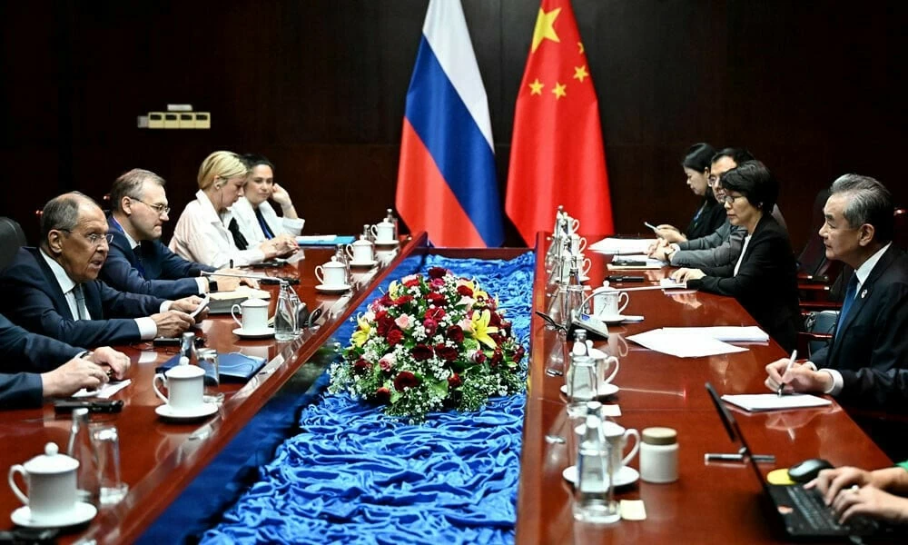 Ngoại trưởng Nga, Trung Quốc gặp gỡ bên lề Hội nghị ASEAN Ngoại trưởng Nga, Trung Quốc gặp gỡ bên lề Hội nghị ASEAN