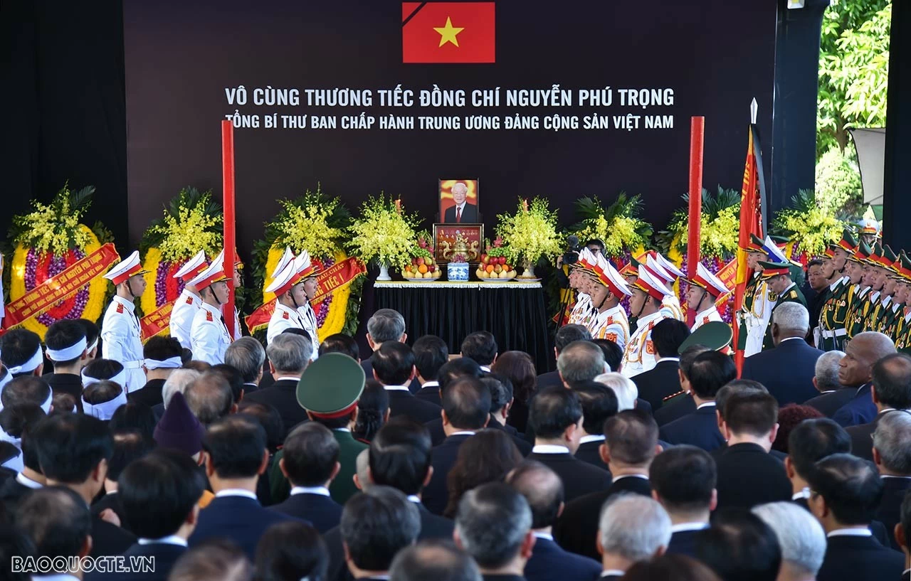 Lễ an táng Tổng Bí thư Nguyễn Phú Trọng tại Nghĩa trang Mai Dịch, Hà Nội Lễ an táng Tổng Bí thư Nguyễn Phú Trọng tại Nghĩa trang Mai Dịch, Hà Nội