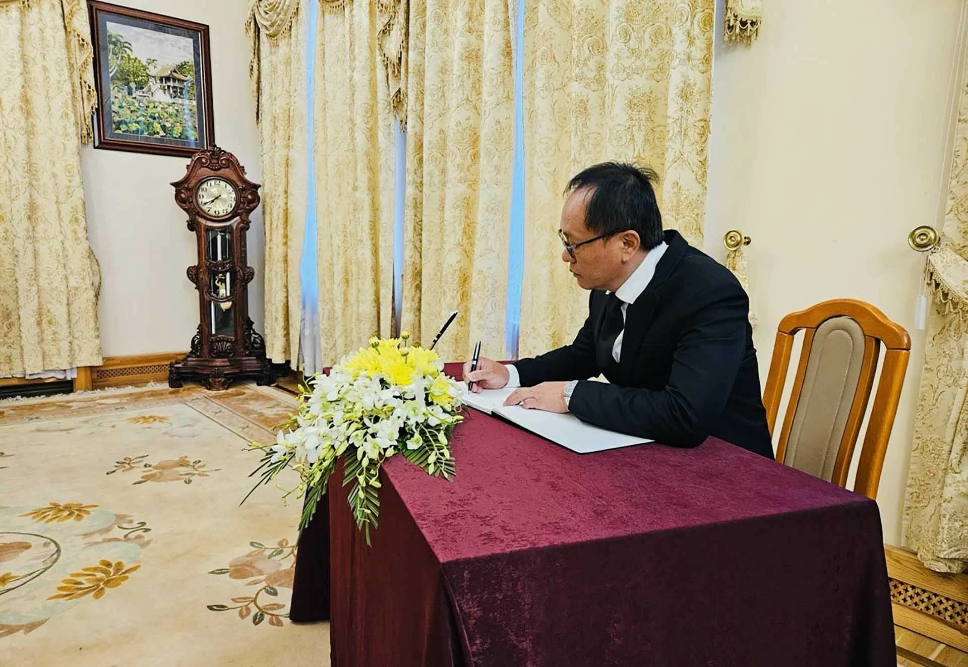 Di sản của Tổng Bí thư Nguyễn Phú Trọng sẽ truyền cảm hứng cho các thế hệ tương lai Di sản của Tổng Bí thư Nguyễn Phú Trọng sẽ truyền cảm hứng cho các thế hệ tương lai