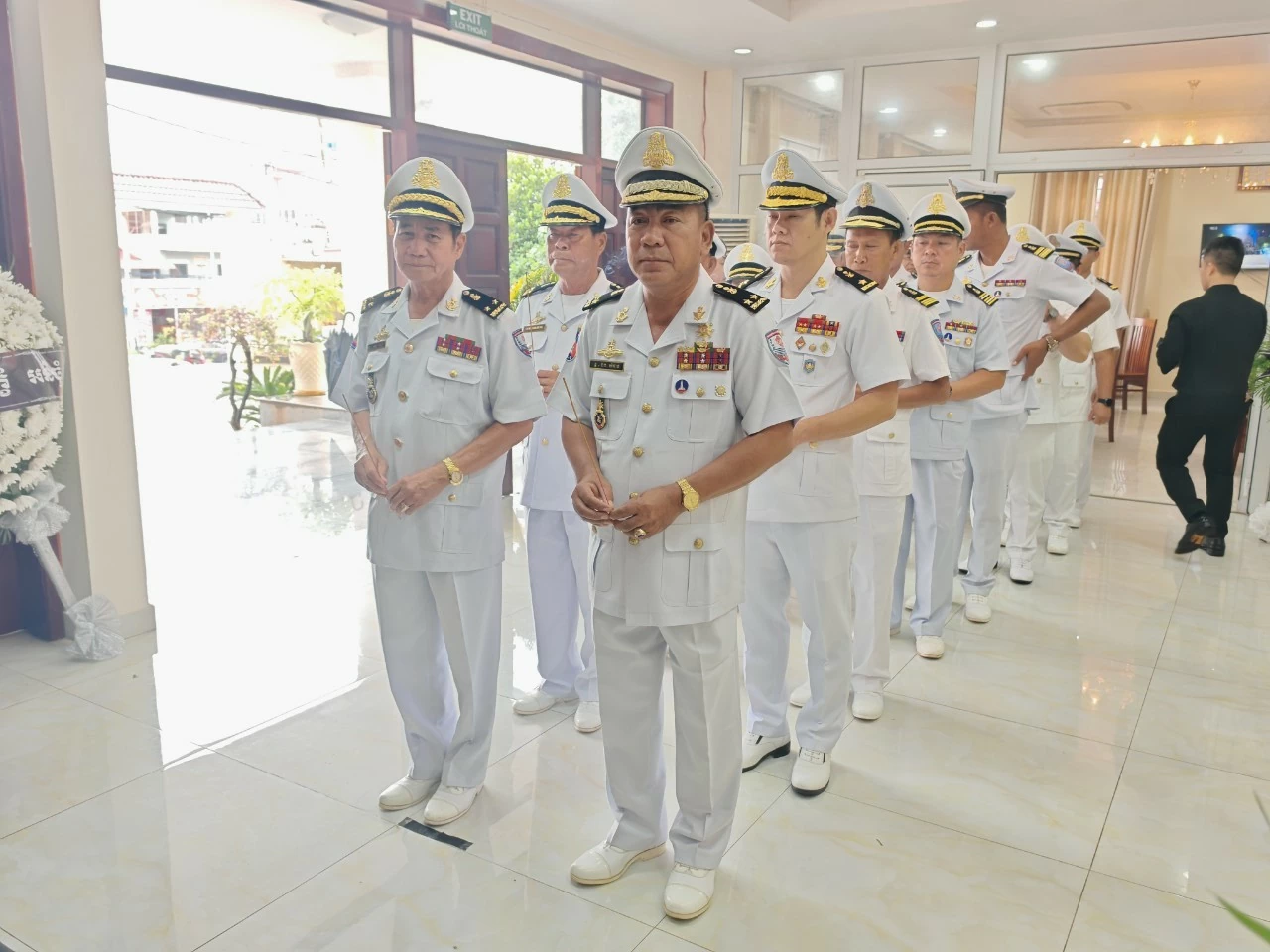Đoàn Sở Chỉ huy Tiền phương – Ủy ban An ninh Quốc gia Biển Campuchia viếng Tổng Bí thư Nguyễn Phú Trọng và chia buồn với TLSQ. Đoàn Sở Chỉ huy Tiền phương – Ủy ban An ninh Quốc gia Biển Campuchia viếng Tổng Bí thư Nguyễn Phú Trọng và chia buồn với TLSQ.