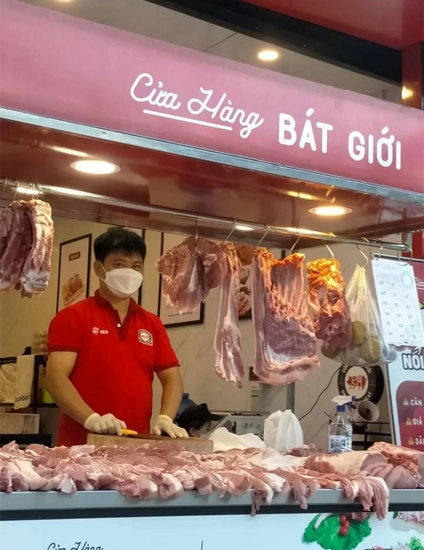 Giá heo hơi hôm nay 28/7: biến động trái chiều; Nguy cơ thiếu thịt vào cuối năm và tác động trực tiếp CPI cả nước. (Nguồn: Doanh Chu) Giá heo hơi hôm nay 28/7: biến động trái chiều; Nguy cơ thiếu thịt vào cuối năm và tác động trực tiếp CPI cả nước. (Nguồn: Doanh Chu)